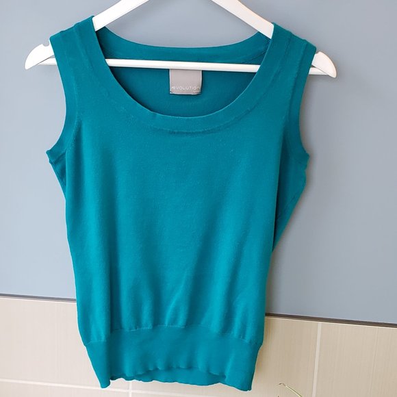 Evolution top - Picture 1 of 6